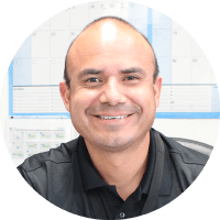 — Fernando Reales，<br /> 高級總監 - 運營